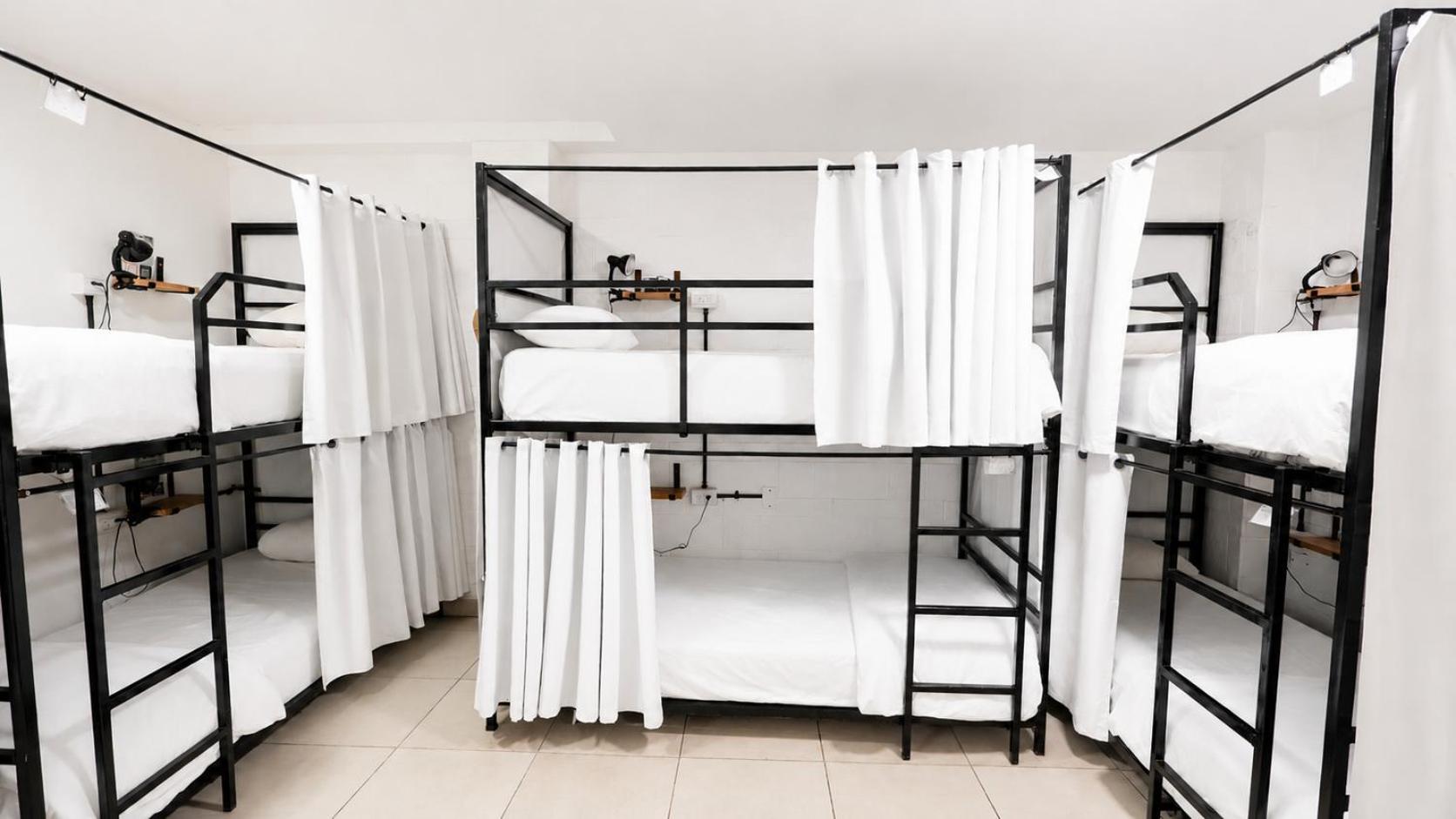 Bed 6-Bed Dormitory Room