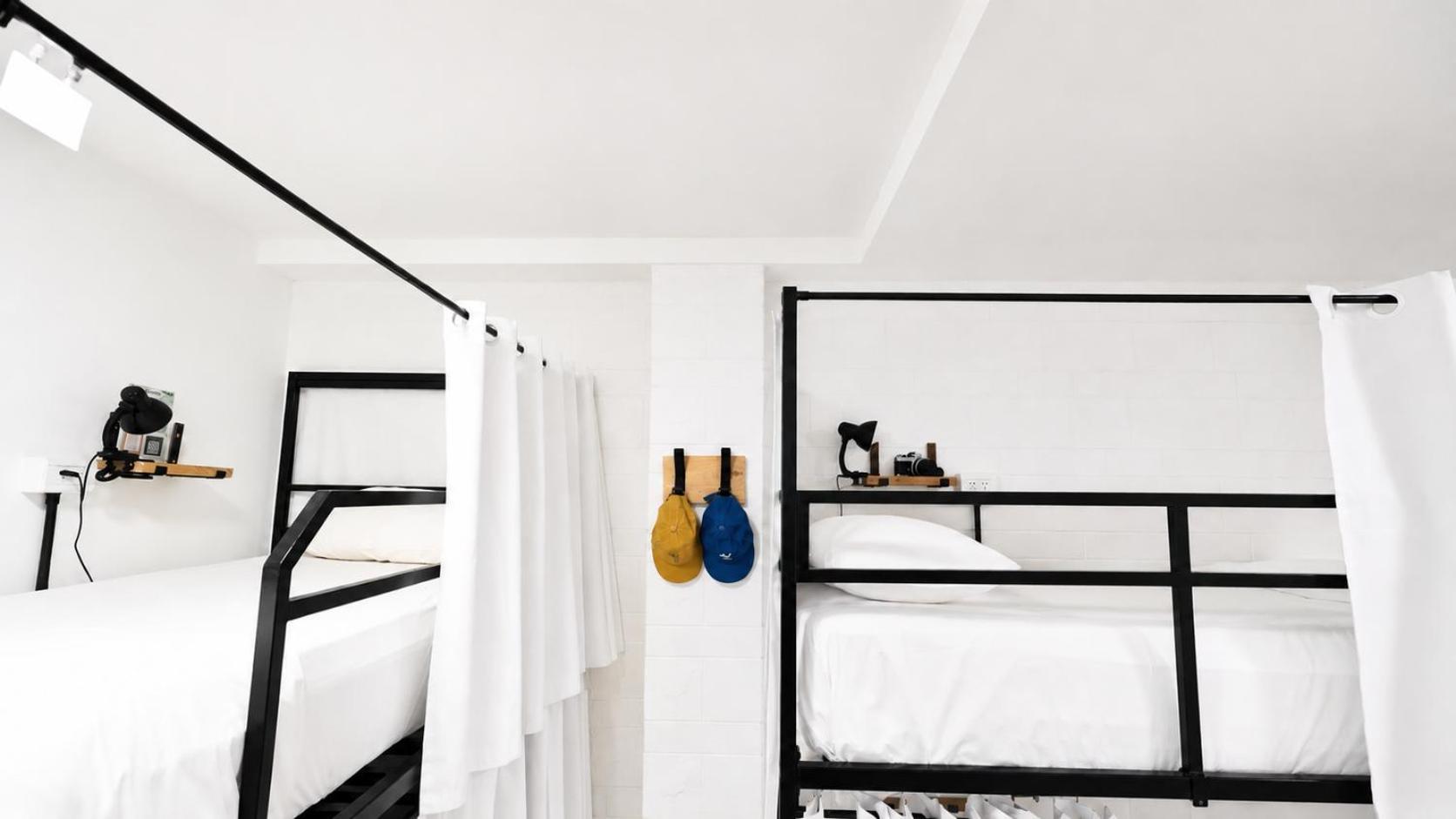 Bed 6-Bed Dormitory Room
