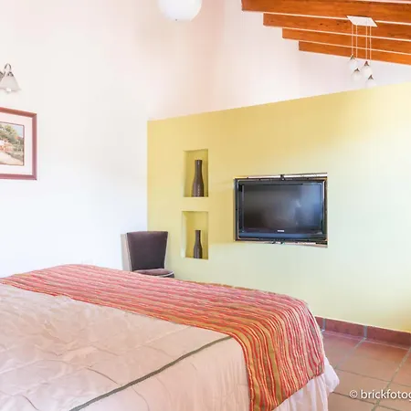 Delvino Boutique Hotel-3
